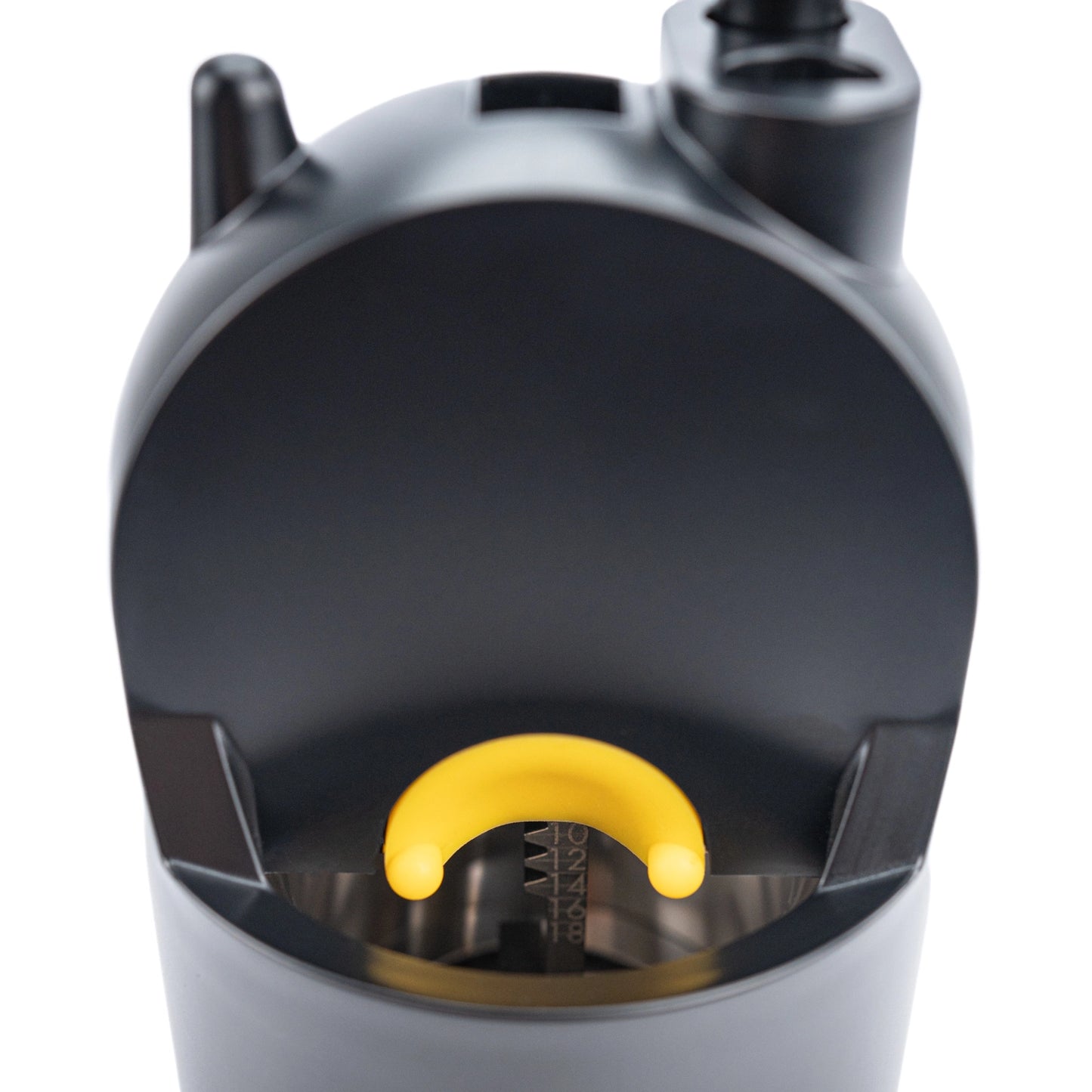 Exclusive espresso machine starter set! Only until the end of July 2026 including distributor, tamper, double-shot adapter, scale, timer and glass!